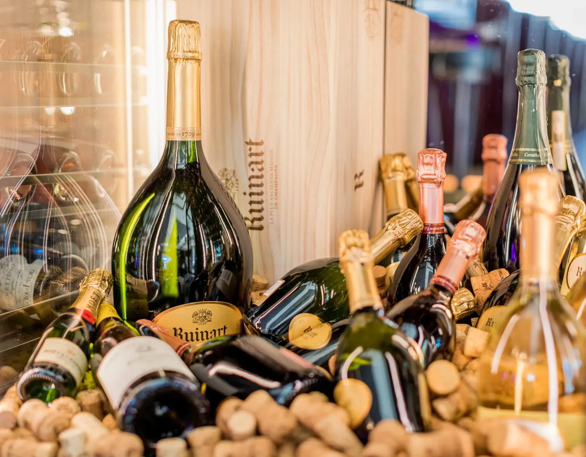 Exclusive champagne selection in the Greenvieh climate cabinet